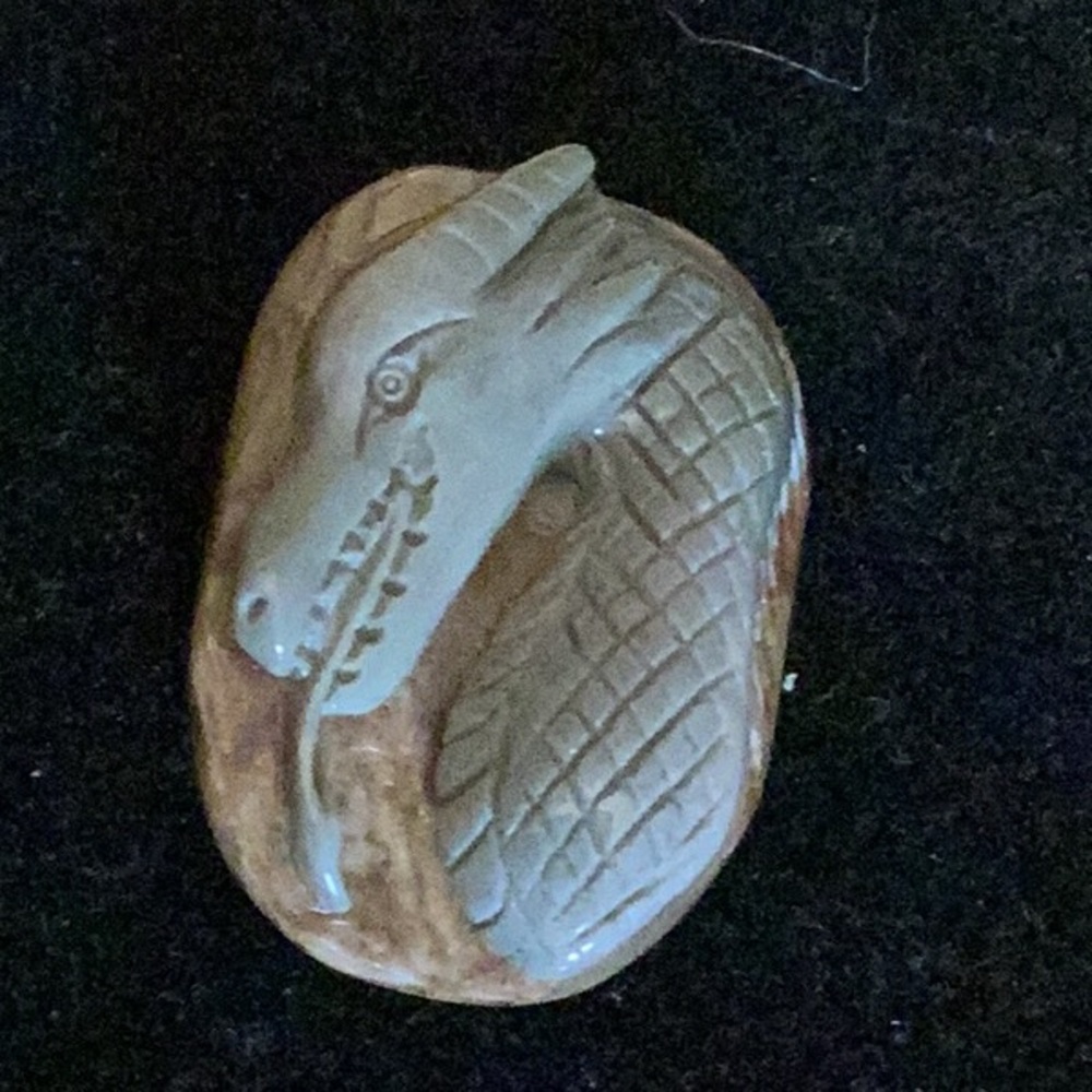 2” Dragon Head Carved Polished Gray Brown  Stone Oval Pendant Cameo